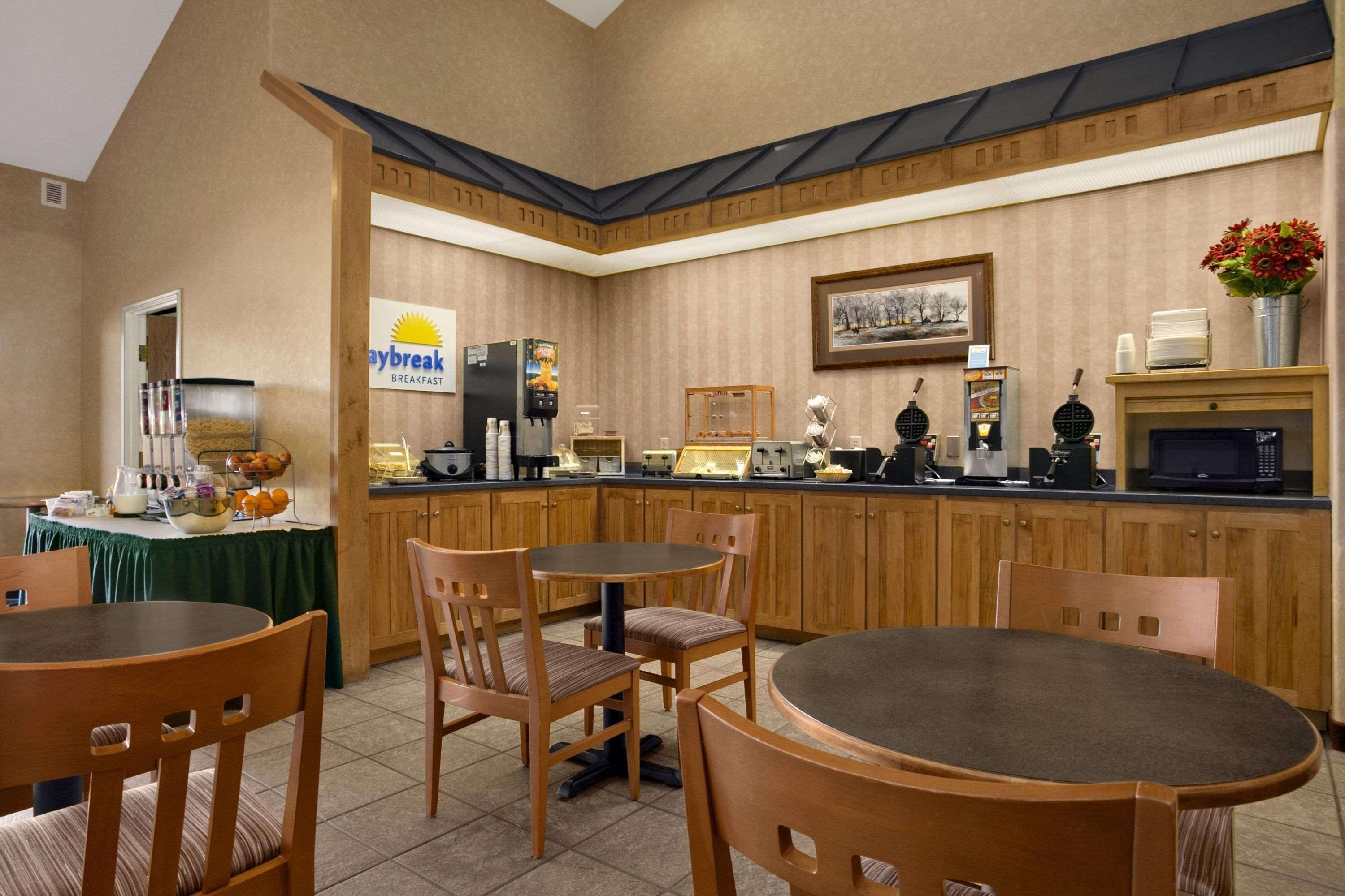Days Inn By Wyndham Rapid City Zewnętrze zdjęcie