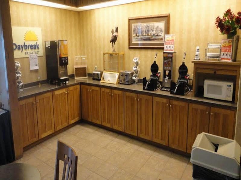 Days Inn By Wyndham Rapid City Zewnętrze zdjęcie