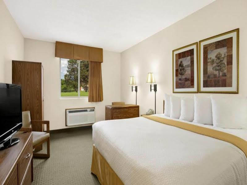 Days Inn By Wyndham Rapid City Zewnętrze zdjęcie